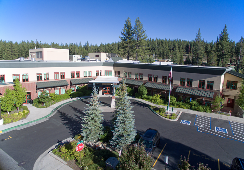 Tahoe Forest Hospital Exterior