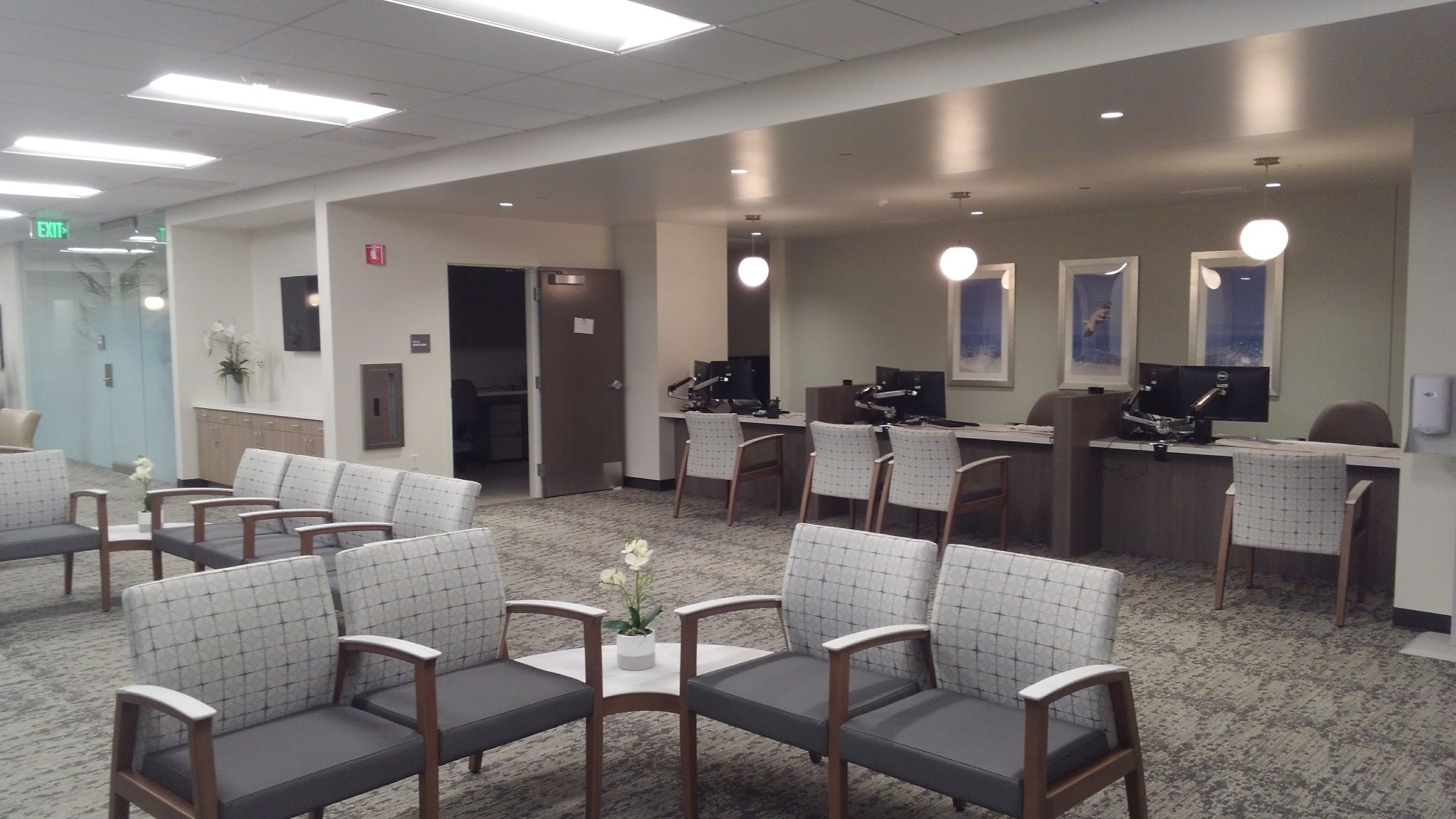 Leonard Cancer Institute at Mission Hospital Waiting Room